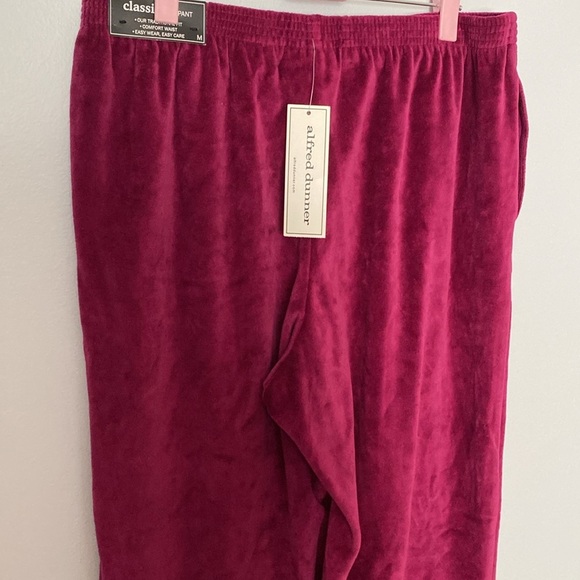 Alfred Dunner Velour Berry Straight Leg Pant Size Medium NWT - Picture 4 of 5